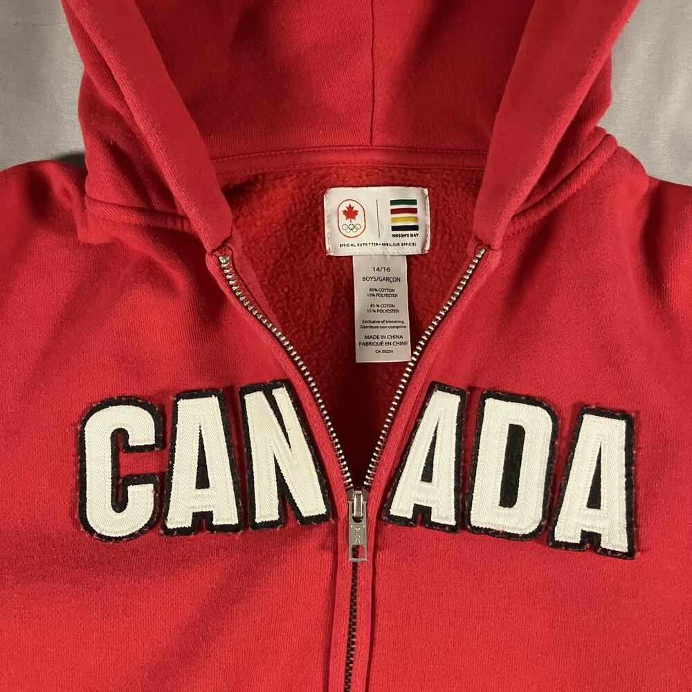 Team Canada Olympic Boys Hoodie Full Zip Red 14/16 Hudson's Bay Fleece Applique - Picture 2 of 8